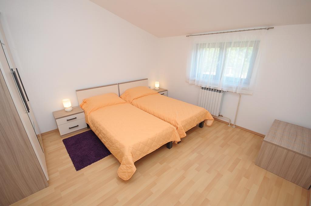 Apartament Vv Pola Camera foto