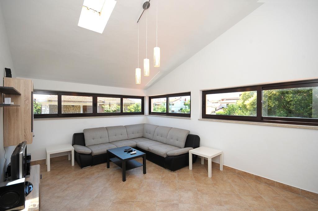 Apartament Vv Pola Camera foto