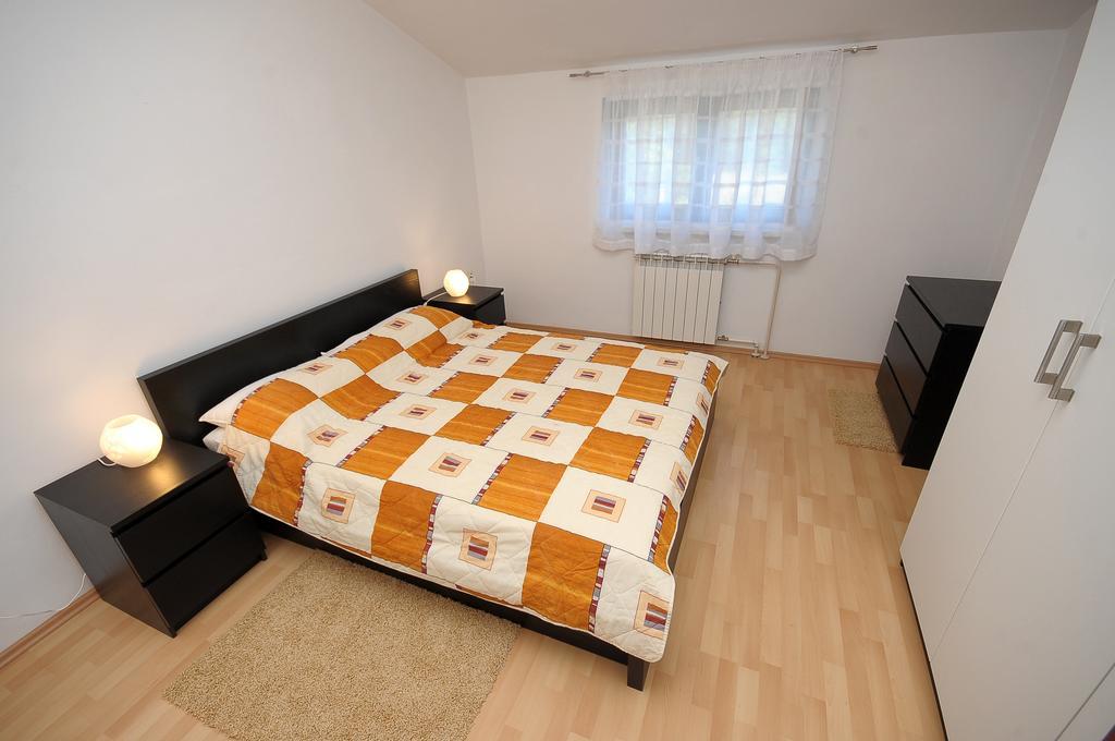 Apartament Vv Pola Camera foto